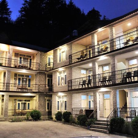 Hotel New Royal Manāli Exteriör bild