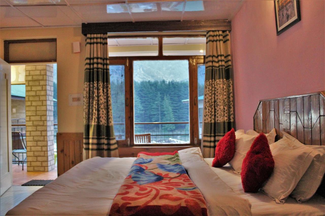 Hotel New Royal Manāli Exteriör bild